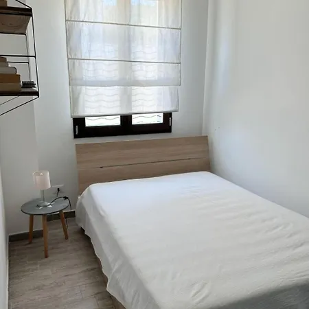 Wunderschoene Familienwohnung Fuer Bis Zu 3 Personen By Interhome Appartamento