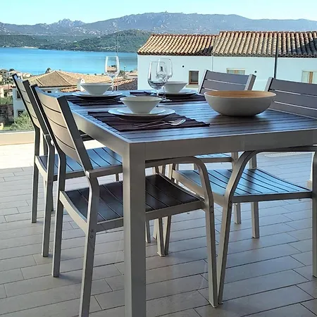 Appartamento Wunderschoene Familienwohnung Fuer Bis Zu 3 Personen By Interhome Cannigione