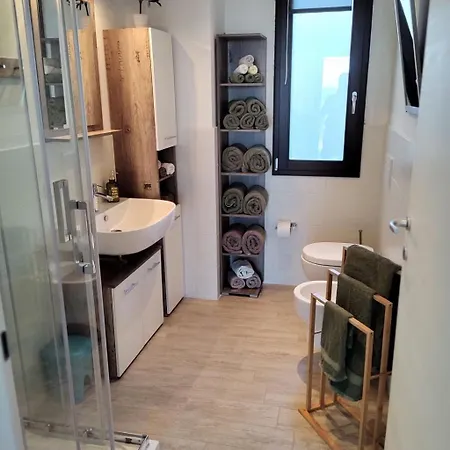 Appartamento Wunderschoene Familienwohnung Fuer Bis Zu 3 Personen By Interhome Cannigione